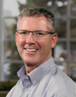 Maxim Integrated全球銷售及市場(chǎng)營(yíng)銷副總裁 David Loftus